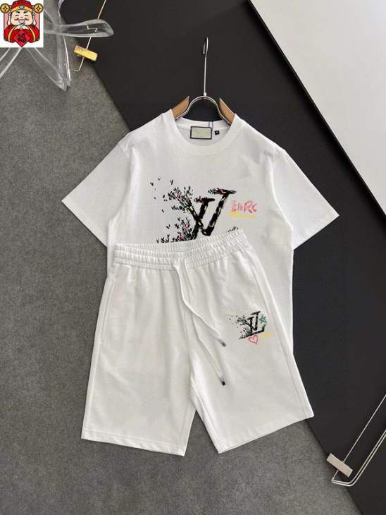 Picture of LV Shirt Pant Suits _SKULVM-5XLkdtr19323683